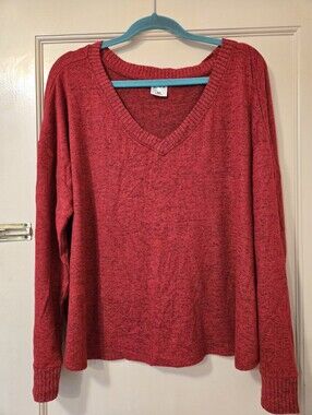 Soma NWT Women's V-Neck Red Elevated Tshirt